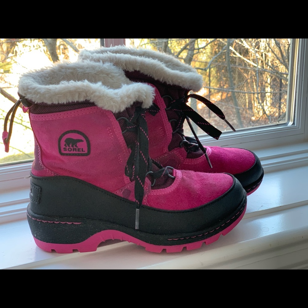 Girls Sorel boots